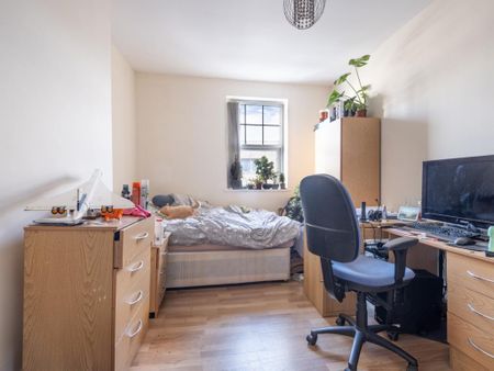 6 bedroom maisonette to rent - Photo 4