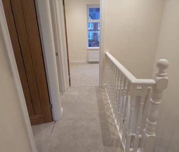 3 bedroom terraced house to rent - Photo 4