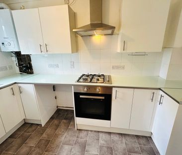 Stanley Road - Photo 3