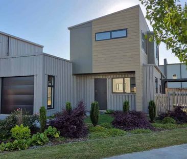 Stylish Low Maintenance Living at Jack’s Landing - Photo 5