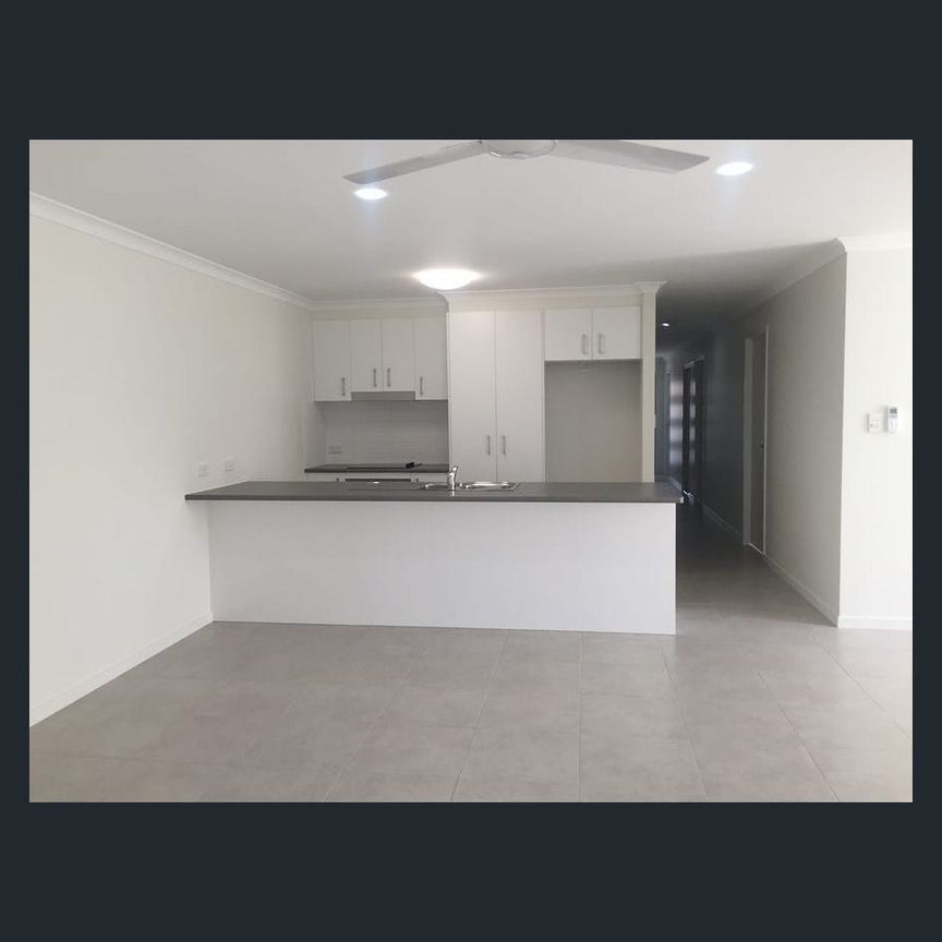 Room for Rent in Birtinya - Ideal for Students or Healthcare Workers $280 per week excluding bills - Photo 1