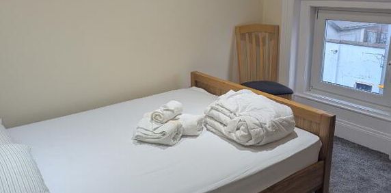 51 Scotch Street, Dungannon, BT70 1BD - Photo 2