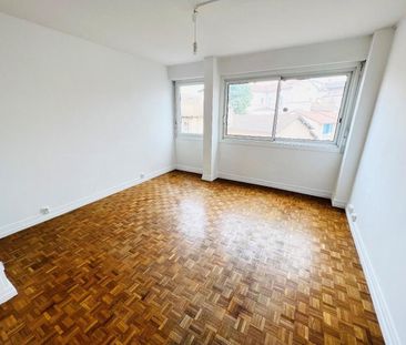 Location Appartement 3 pièces 66m² MACON 71000 - Photo 2