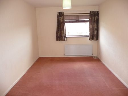17 Grangewood road, Dundonald, Belfast, BT16 1GW - Photo 4