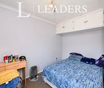 2 bedroom end of terrace to rent Great Brays - Photo 1