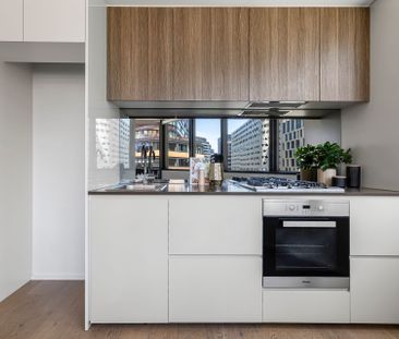 Harbourside Living Elevated by Design - Photo 4