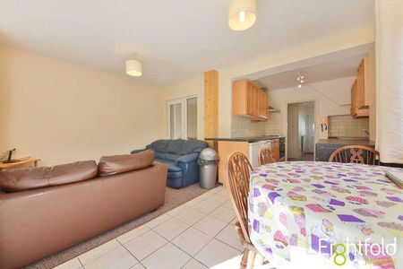 Widdicombe Way, Brighton, BN2 - Photo 2