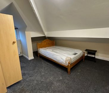 Derby Road Manchester - Photo 2