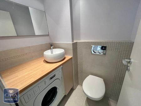 Location Appartement 3 pièces 59m² NICE 06000 - Photo 5