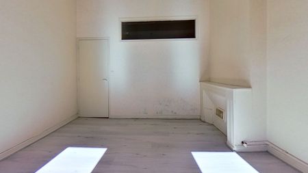 Location Appartement 2 pièces 56m² - Photo 3