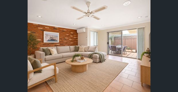 COMFORT, SPACE & CONVENIENCE - THE PERFECT FAMILY HOME! - Photo 1