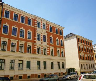 Liebevoll saniertes Mehrfamilienhaus im Leipziger Süden ! - Photo 1