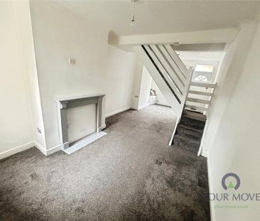 2 bedroom terraced house to rent - Photo 4