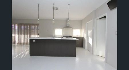 “Perfect Living” - Photo 5
