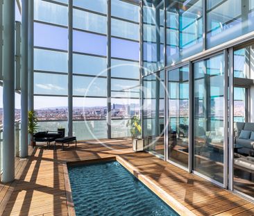 Furnished and refurbished duplex penthouse for rent in Diagonal Mar - Photo 1