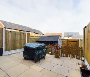 2 bedroom terraced house to rent - Photo 4