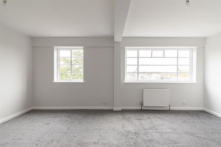 Granville Court, Jesmond, Newcastle Upon Tyne - Photo 3