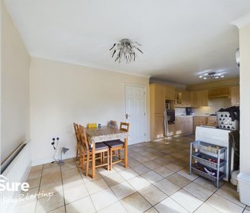 3 bedroom terraced house to rent - Photo 6