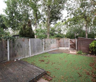3 bedroom terraced house to rent - Photo 4