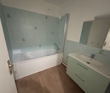 Location Maison 7 pièces 126m² GRAVELINES 59820 - Photo 6