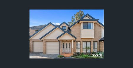 LIVE IN STYLE & EASE! - Photo 3