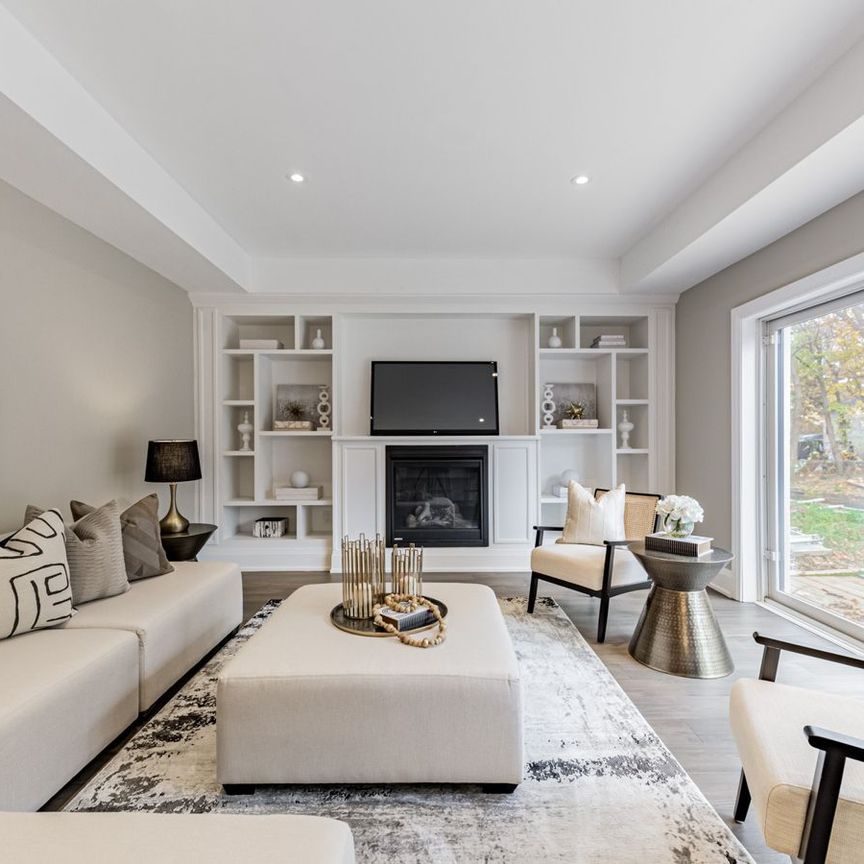 For Lease - 19 DONALDA Crescent, Toronto, Ontario - Photo 1