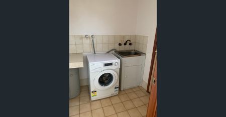 FURNISHED UNIT IN A QUIET LOCATION! - Photo 3