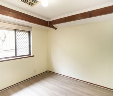 68 Zwerner Drive, Hallett Cove - Photo 3