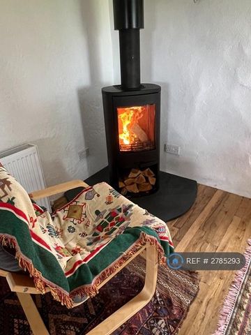 2 bedroom end of terrace house to rent - Photo 3