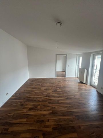 1 Monat mietfrei Renovierte 4-Raumwohnung mit neuer Einbauküche - Foto 3