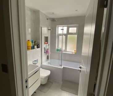 Room in a Shared House, Galpins Road, CR7 - Photo 1