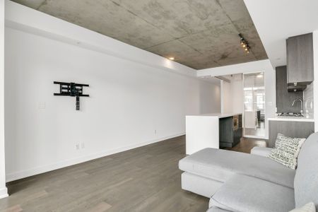 For Lease - 109 Ossington Avenue Unit# 215, Toronto, Ontario - Photo 2