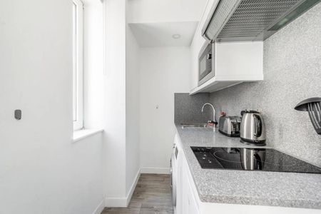 Studio to rent - Photo 4