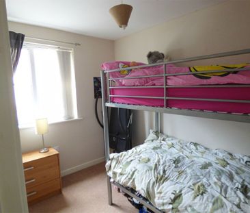 Queen Street, Cleckheaton, West Yorkshire, BD19 - Photo 3