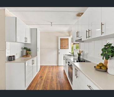 Charming Highset Home on Zillmere/Aspley Border! - Photo 6