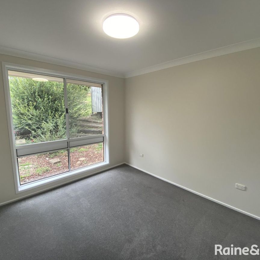 THREE BEDROOM FAMILY HOME - Photo 1