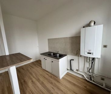 Location Appartement 2 pièces 40 m2 à Saint-Quentin - Photo 6