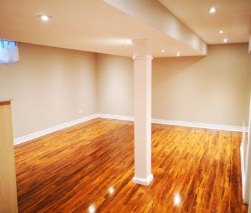 For Lease - 4471 Weeping Willow Drive, Mississauga, Ontario - Photo 2