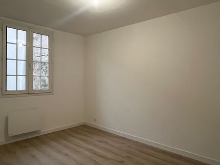 Location Appartement 3 pièces 63m² LEZOUX 63190 - Photo 2