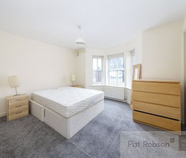 Sovereign Court, Jesmond - Photo 3