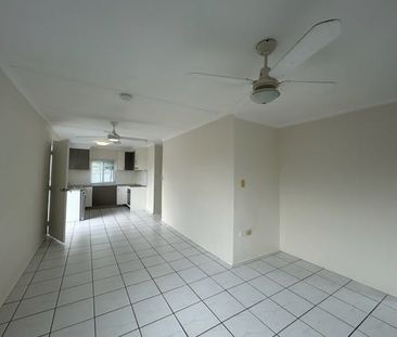 THIS CHARMING 4 BEDROOM HOME IS AVAILABLE FOR RENT NOW! - Photo 3