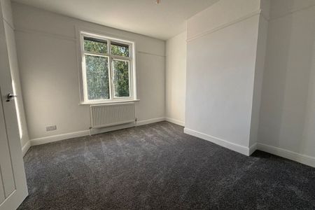 Junction Road - Photo 5