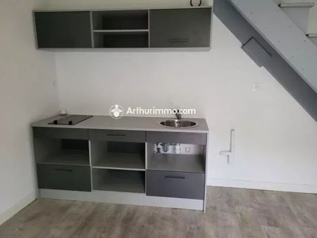 Location Appartement 2 pièces 29 m2 à Saint-Jean-d'Angély - Photo 3