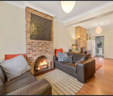 21 Chapman Street, Surry Hills NSW 2010 - House For Rent | Domain - Photo 1