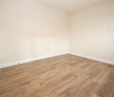 4 bedroom detached house to rent - Photo 5