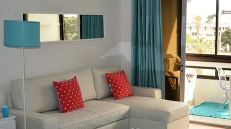 Nice refurbished apartment in the center of Estoril - Photo 2