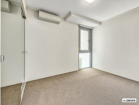 Modern 2 Bedroom Apartment in the Heart of West End - Call Now to Inspect! - Photo 2