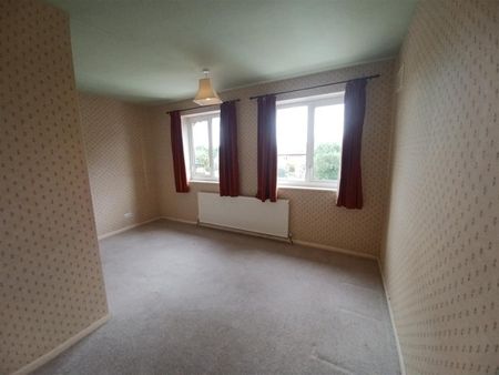 4 BED Detached house To rent - Photo 4