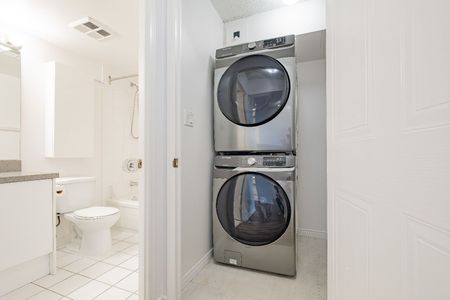 For Lease - 135 Hillcrest Avenue Unit# 805, Mississauga, Ontario - Photo 4