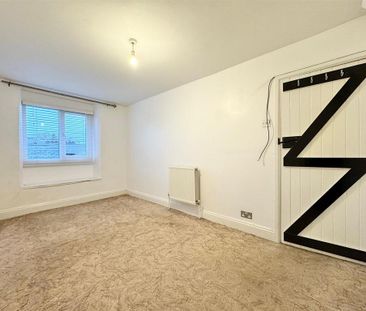 4 bedroom house to rent - Photo 3